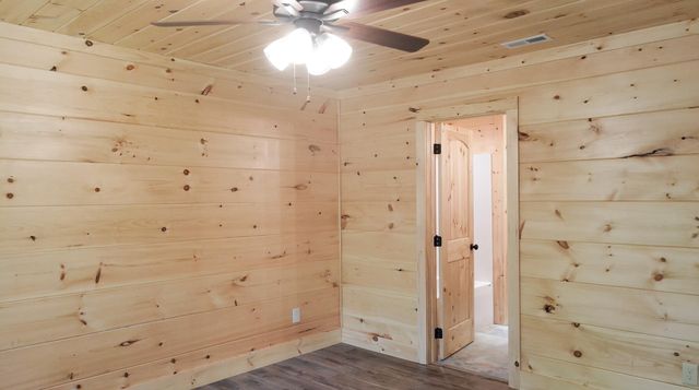 4913 Cote Way, Cosby, TN 37722