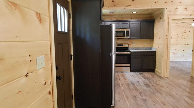 4913 Cote Way, Cosby, TN 37722