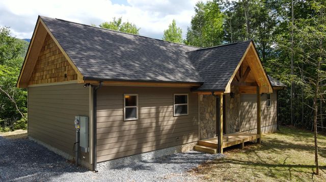 4913 Cote Way, Cosby, TN 37722