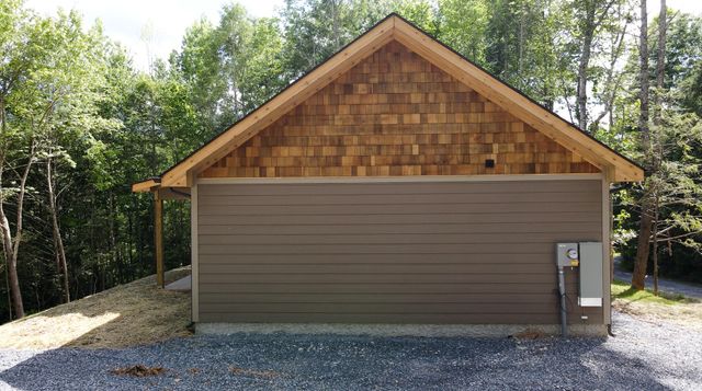 4913 Cote Way, Cosby, TN 37722