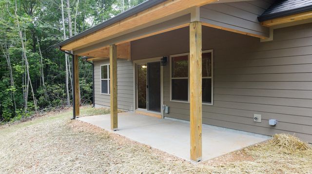 4913 Cote Way, Cosby, TN 37722