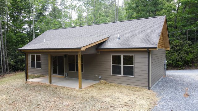 4913 Cote Way, Cosby, TN 37722