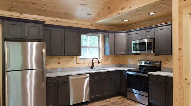 4913 Cote Way, Cosby, TN 37722