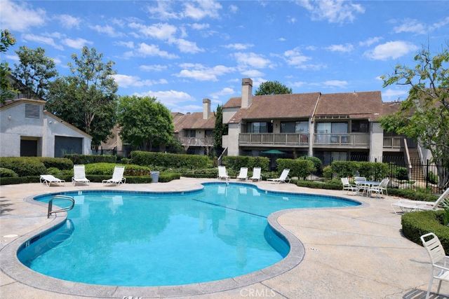 10520 Lakeside Drive N L, Garden Grove, CA 92840