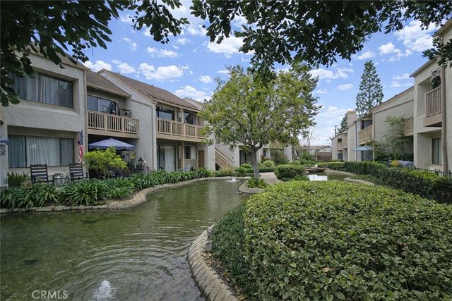 10520 Lakeside Drive N L, Garden Grove, CA 92840