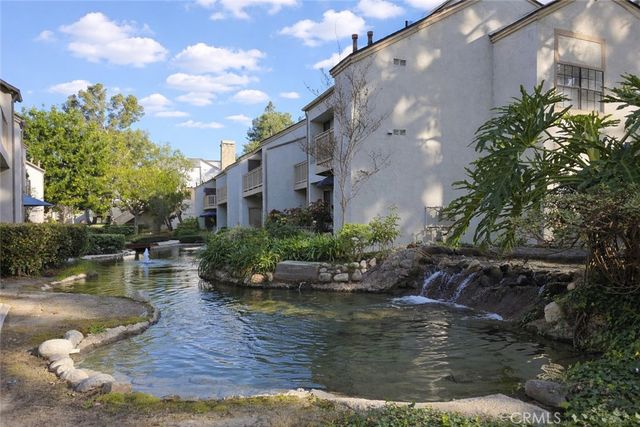 10520 Lakeside Drive N L, Garden Grove, CA 92840