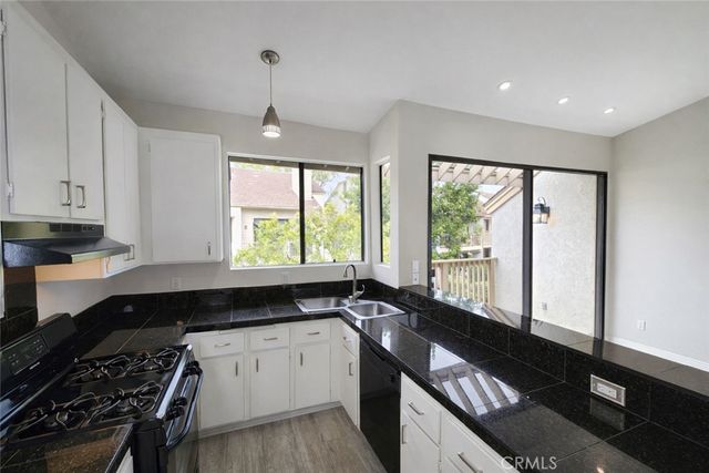 10520 Lakeside Drive N L, Garden Grove, CA 92840