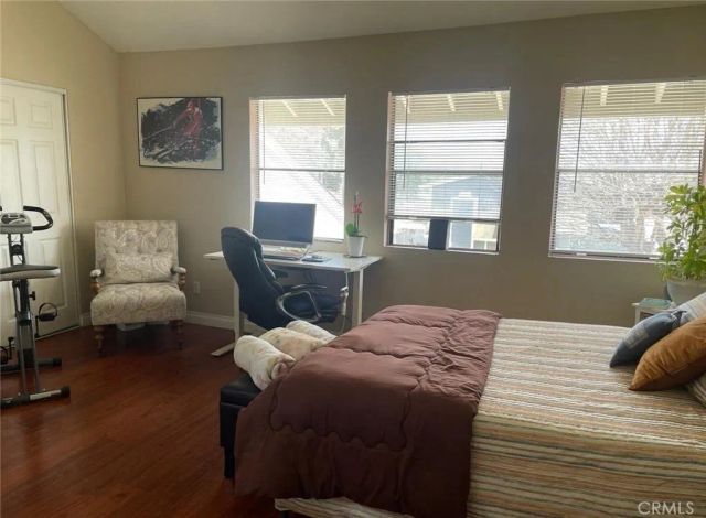 404 Brighton Springs, Costa Mesa, CA 92627