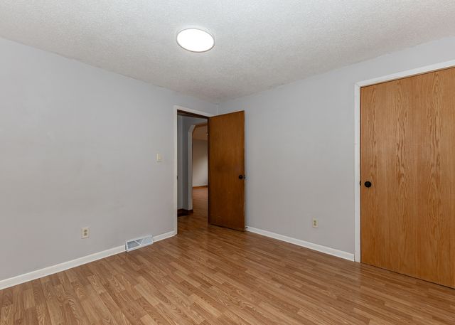 803 12th Street, Rapids City, IL 61278