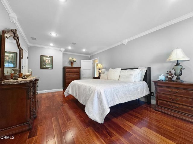 2333 Teasley Street, La Crescenta, CA 91214
