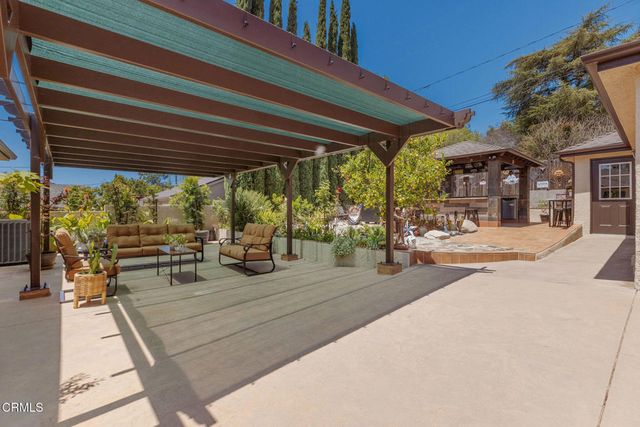 2333 Teasley Street, La Crescenta, CA 91214