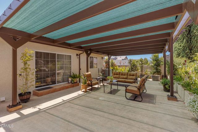 2333 Teasley Street, La Crescenta, CA 91214