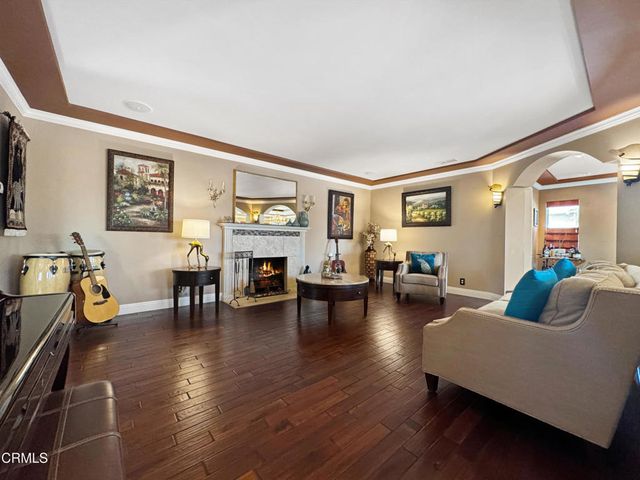 2333 Teasley Street, La Crescenta, CA 91214