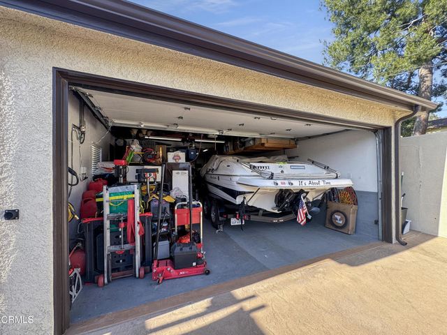2333 Teasley Street, La Crescenta, CA 91214