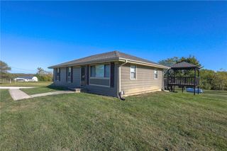 31467 W 161st Street, Excelsior Springs, MO 64024