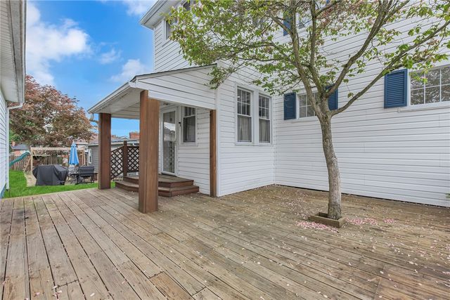 620 9th Ave, Patterson Heights, PA 15010