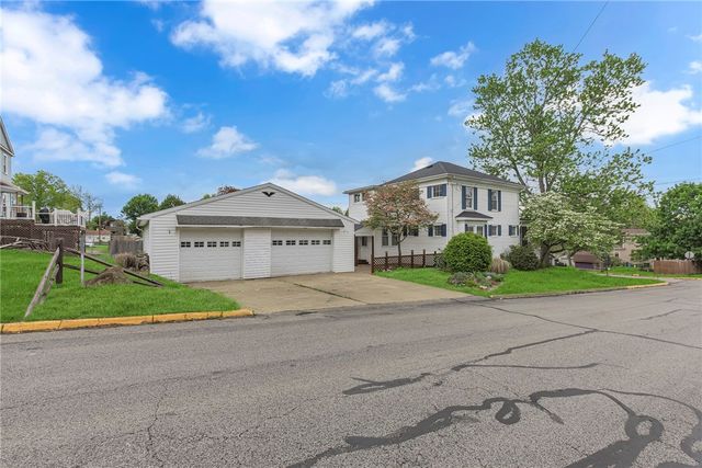 620 9th Ave, Patterson Heights, PA 15010