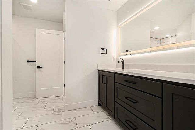 51 SE 208th Street, Holt, MO 64048