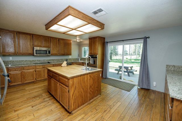 3401 Bogue Rd, Denair, CA 95316