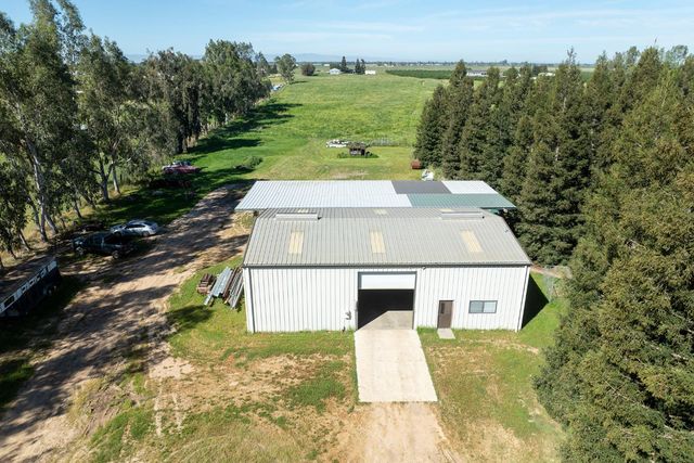 3401 Bogue Rd, Denair, CA 95316