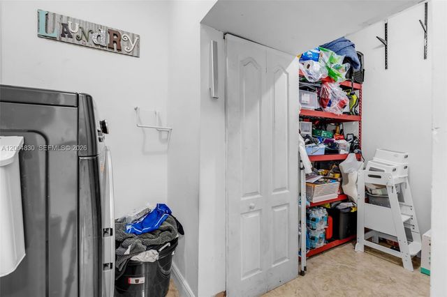 13891 SW 39th Ter, Miami, FL 33175