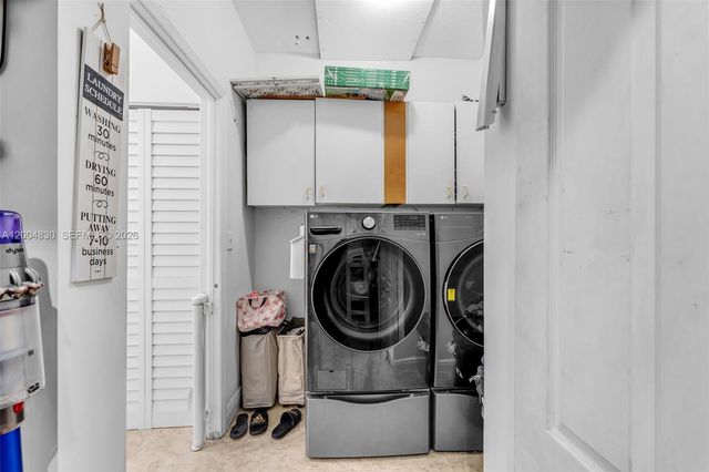 13891 SW 39th Ter, Miami, FL 33175