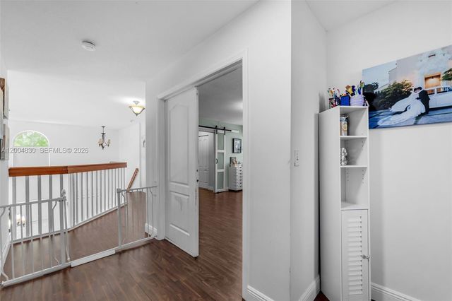 13891 SW 39th Ter, Miami, FL 33175