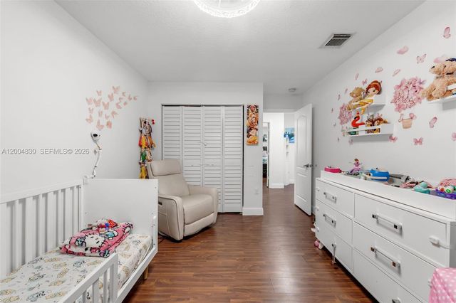 13891 SW 39th Ter, Miami, FL 33175