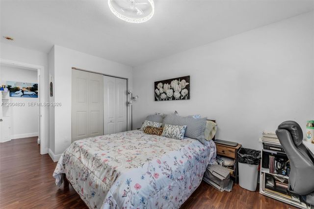 13891 SW 39th Ter, Miami, FL 33175