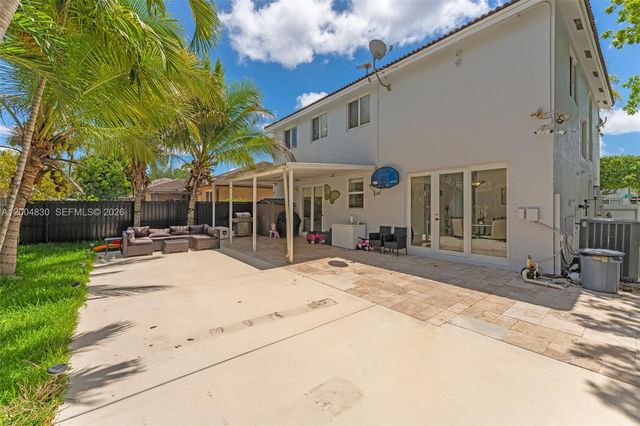 13891 SW 39th Ter, Miami, FL 33175