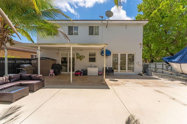 13891 SW 39th Ter, Miami, FL 33175