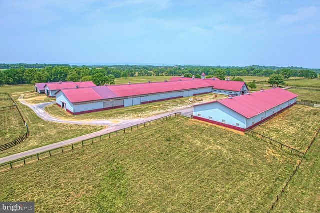 1233 EARLE RD, Charles Town, WV 25414