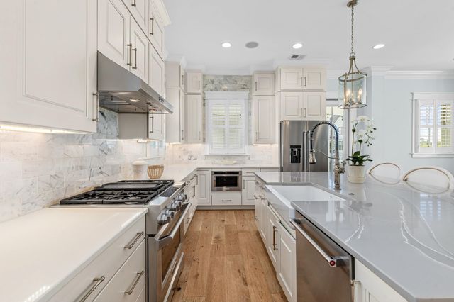 206 Foundry Street, Daniel Island, SC 29492
