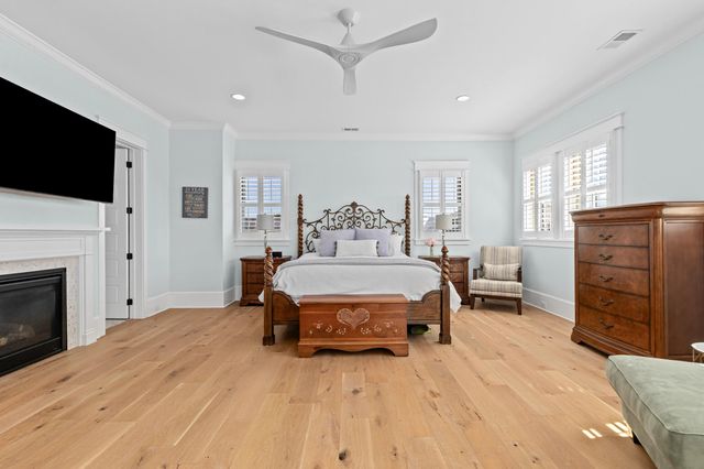 206 Foundry Street, Daniel Island, SC 29492