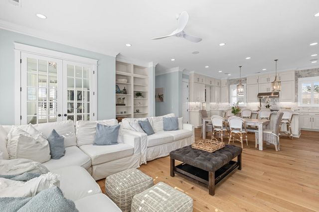 206 Foundry Street, Daniel Island, SC 29492