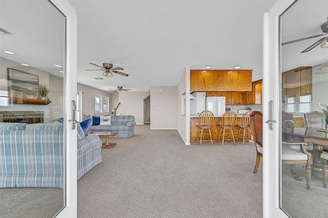243 Isles End Road RR2, Tiki Island, TX 77554