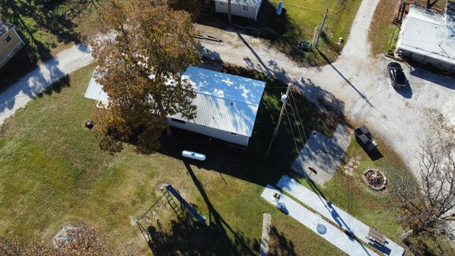 26304 County Road 322, Pittsburg, MO 65724