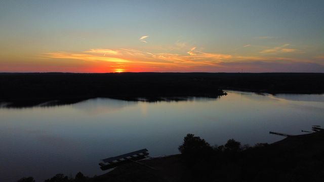 26304 County Road 322, Pittsburg, MO 65724