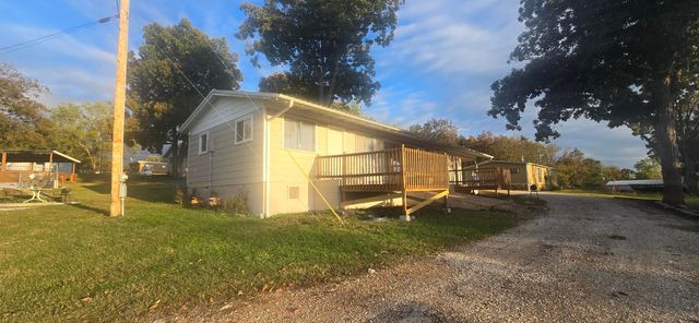 26304 County Road 322, Pittsburg, MO 65724