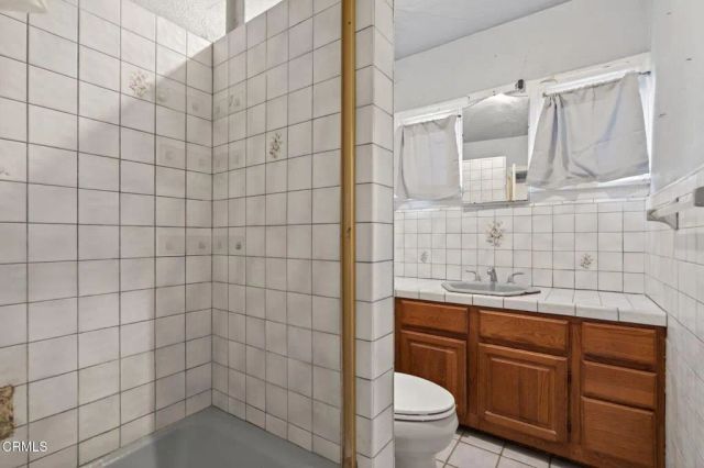 676 Cedar Street, Ventura, CA 93001