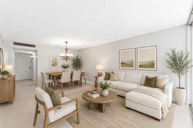 20500 W Country Club Drive 210, Aventura, FL 33180