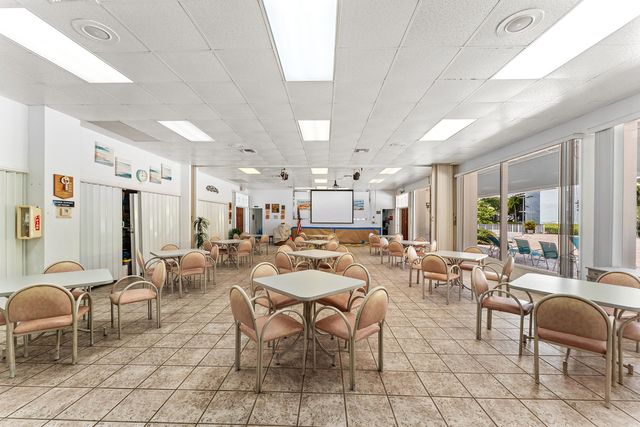 20500 W Country Club Drive 210, Aventura, FL 33180