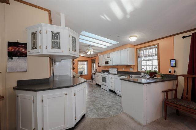 29 Magnolia Lane, Belmont, NH 03220