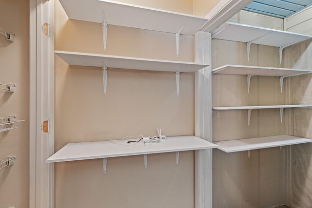 17 Brock Rd., Hattiesburg, MS 39401