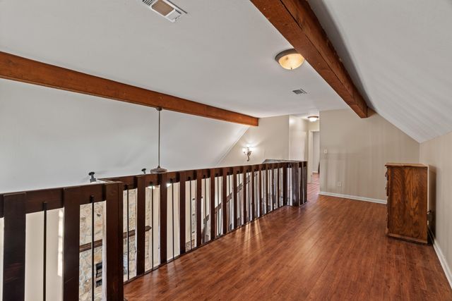 17 Brock Rd., Hattiesburg, MS 39401