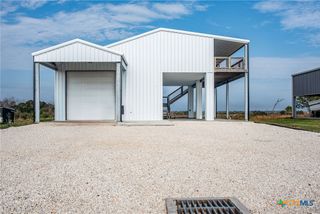 38 Penny Lane, Port O'connor, TX 77982