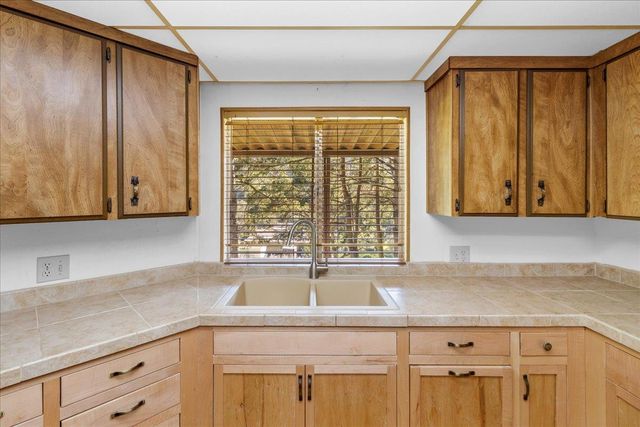 17595 Pond Derosa 24, Prunedale, CA 93907