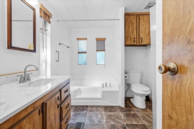 17595 Pond Derosa 24, Prunedale, CA 93907