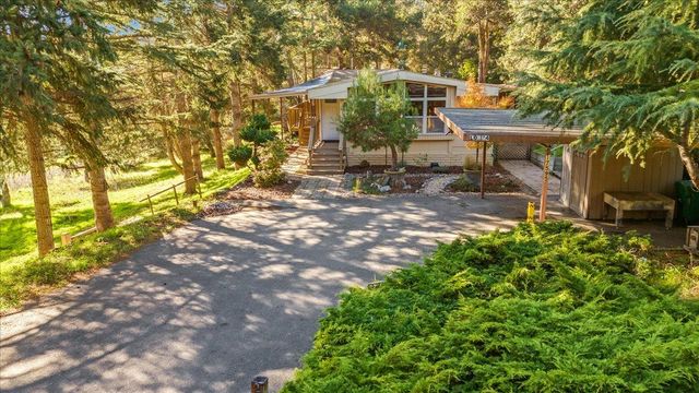 17595 Pond Derosa 24, Prunedale, CA 93907