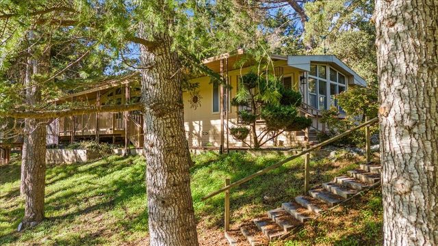 17595 Pond Derosa 24, Prunedale, CA 93907